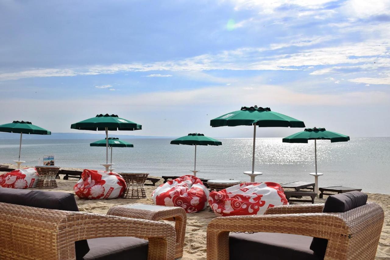 Eco Therma Village Kranevo Exterior photo Beach at the Hotel